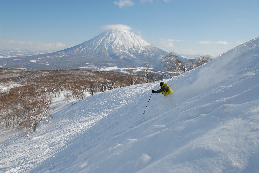 北海道ニセコのスキー場の写真